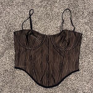 White Fox Boutique Crop Top